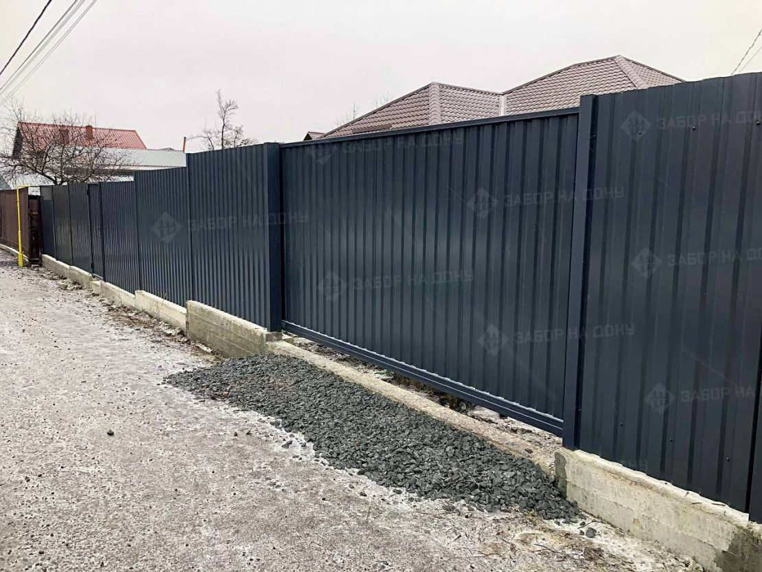 Автоматические откатные ворота с электроприводом  в Ростове-на-Дону